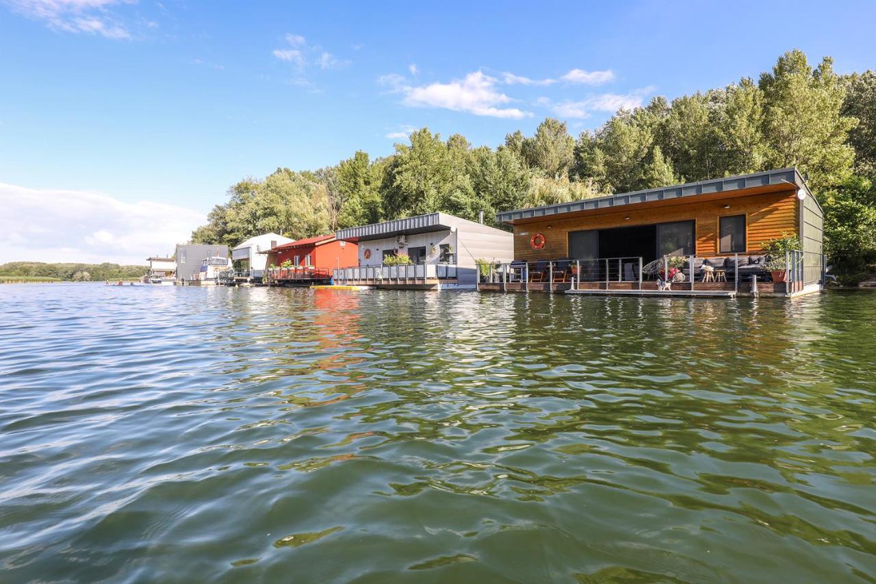 Hausbot U Rybara A Kacky Villa Bratislava Exterior photo